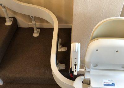 s bend external curved stairlift