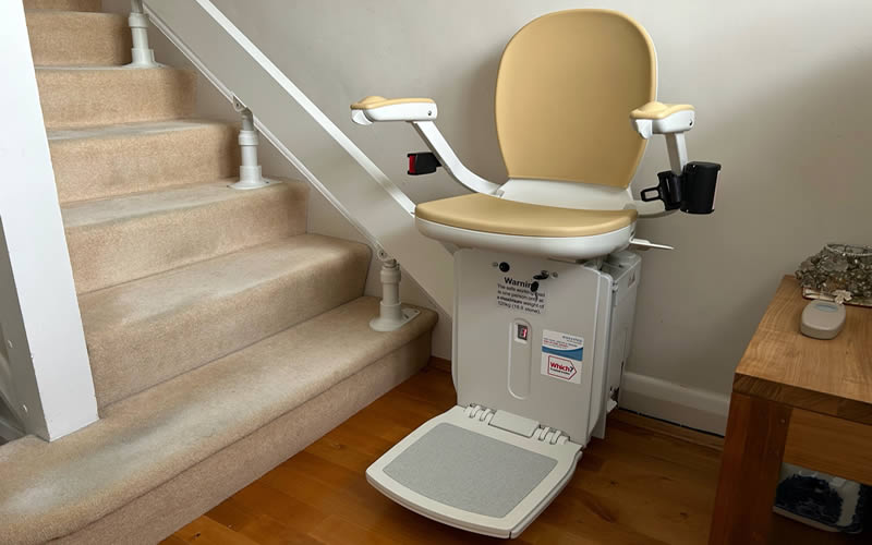 Reconditioned curved stairlifts supplied and fitted Reconditioned curved stairlifts